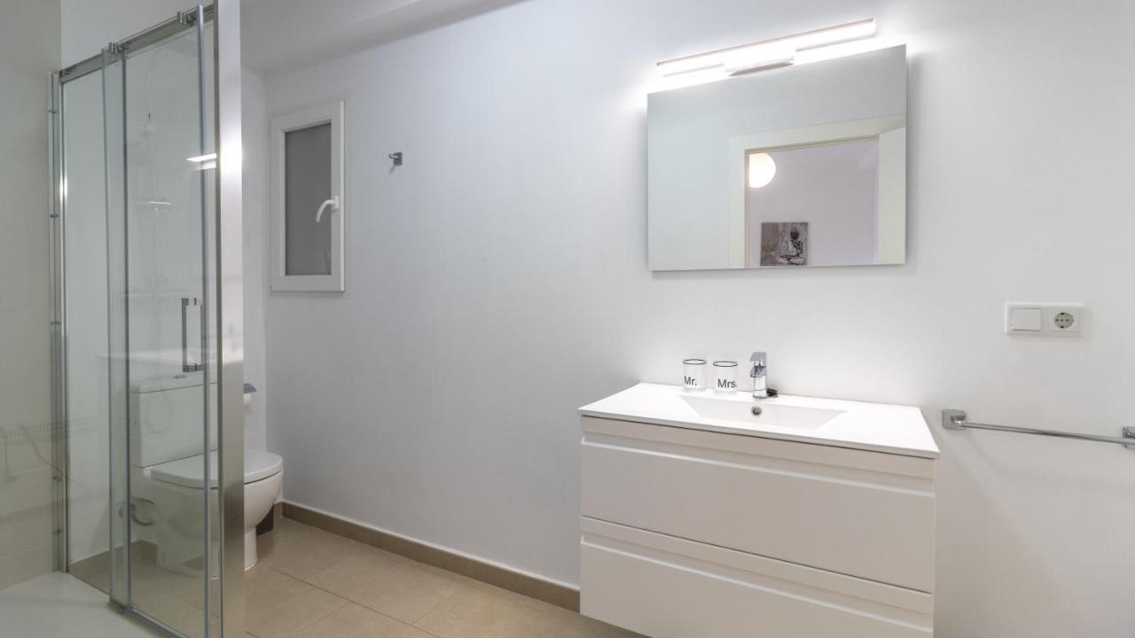 Modern 2 Bedroom Apartment 100 M From The Beach 哈维亚 外观 照片